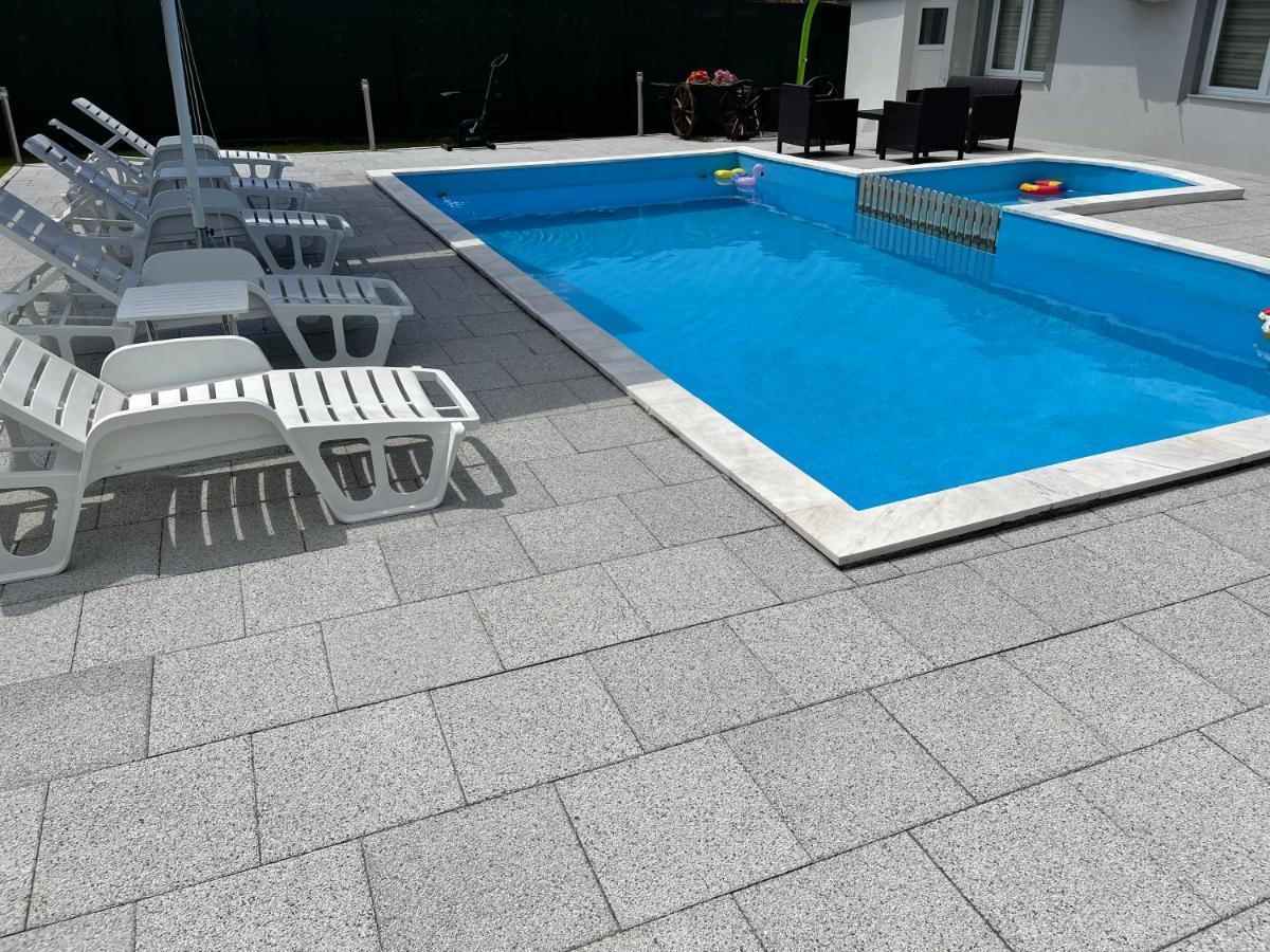 Luxury Apartments Sarajevo Ilijas Ngoại thất bức ảnh